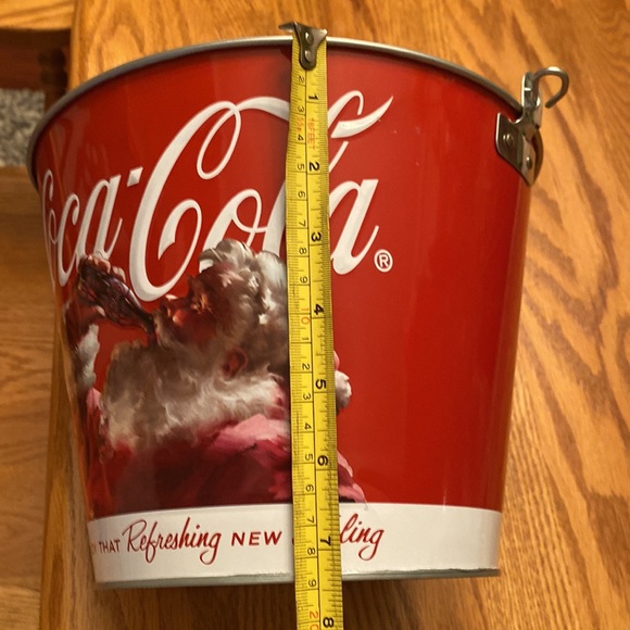 Retro Coca Cola Red White Santa Tin Bucket wHandle EUC 7 1/2” Tall - Picture 13 of 15